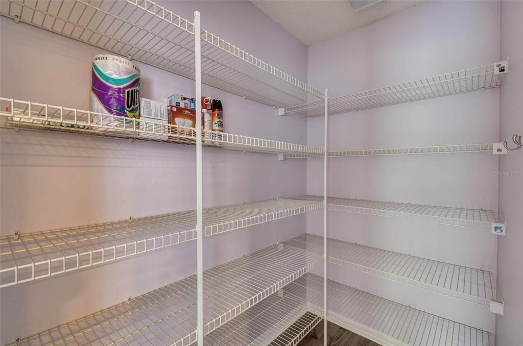 En Venta: $300,000 (3 camas, 2 baños, 1649 Pies cuadrados)