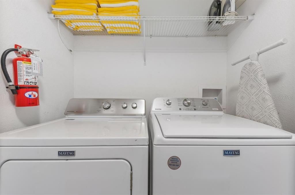 For Sale: $340,000 (4 beds, 3 baths, 1902 Square Feet)