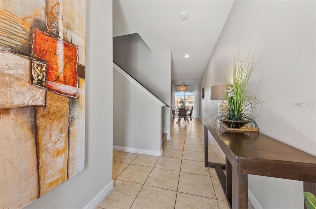 For Sale: $340,000 (4 beds, 3 baths, 1902 Square Feet)