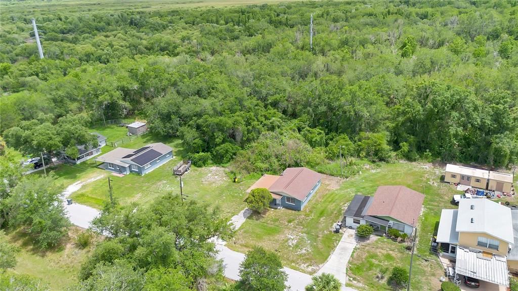 For Sale: $165,000 (3 beds, 1 baths, 816 Square Feet)