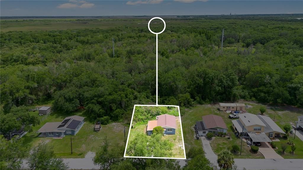 For Sale: $165,000 (3 beds, 1 baths, 816 Square Feet)
