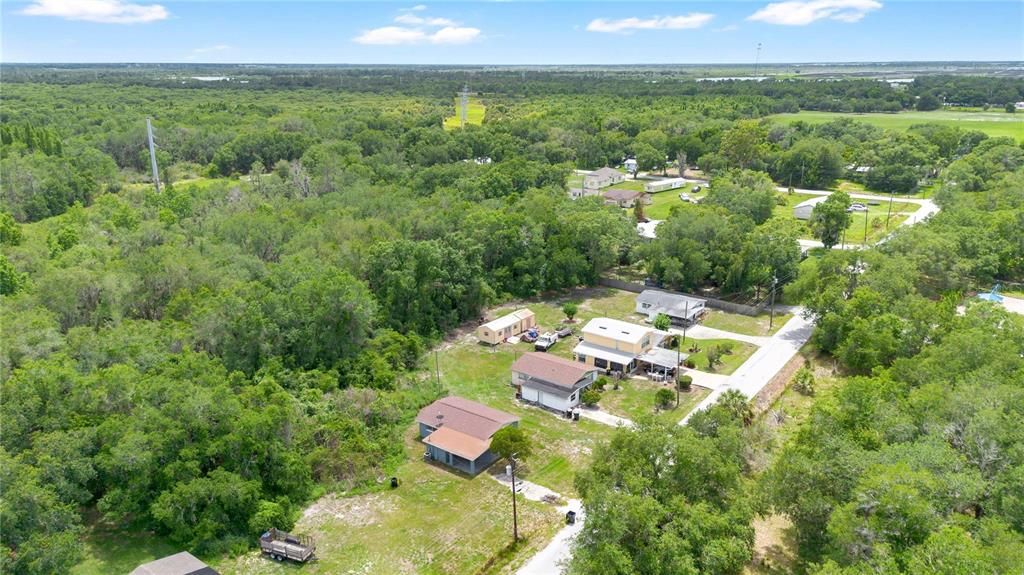 For Sale: $165,000 (3 beds, 1 baths, 816 Square Feet)