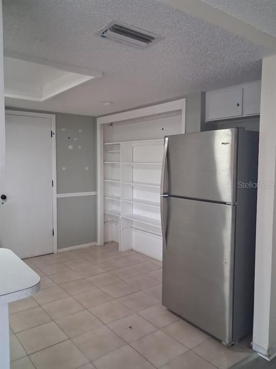 For Sale: $224,000 (3 beds, 2 baths, 1464 Square Feet)