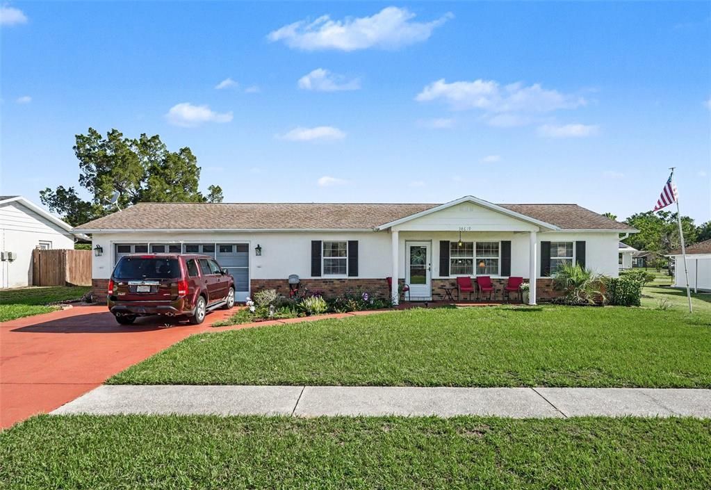 For Sale: $292,000 (2 beds, 2 baths, 1365 Square Feet)
