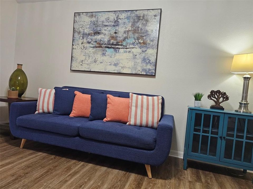 En Venta: $389,900 (4 camas, 2 baños, 3125 Pies cuadrados)