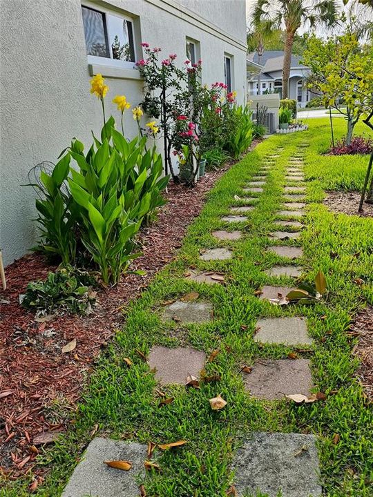 En Venta: $389,900 (4 camas, 2 baños, 3125 Pies cuadrados)