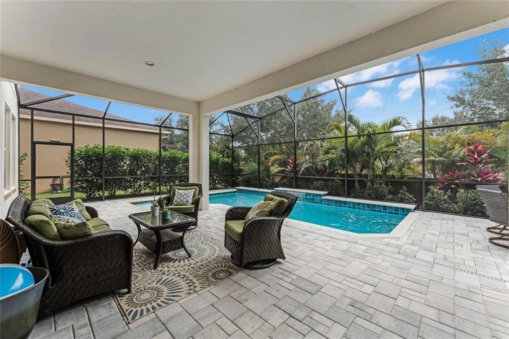 For Sale: $1,200,000 (5 beds, 4 baths, 4225 Square Feet)