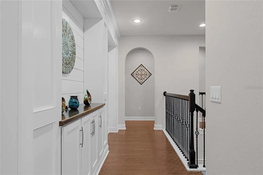 For Sale: $1,200,000 (5 beds, 4 baths, 4225 Square Feet)