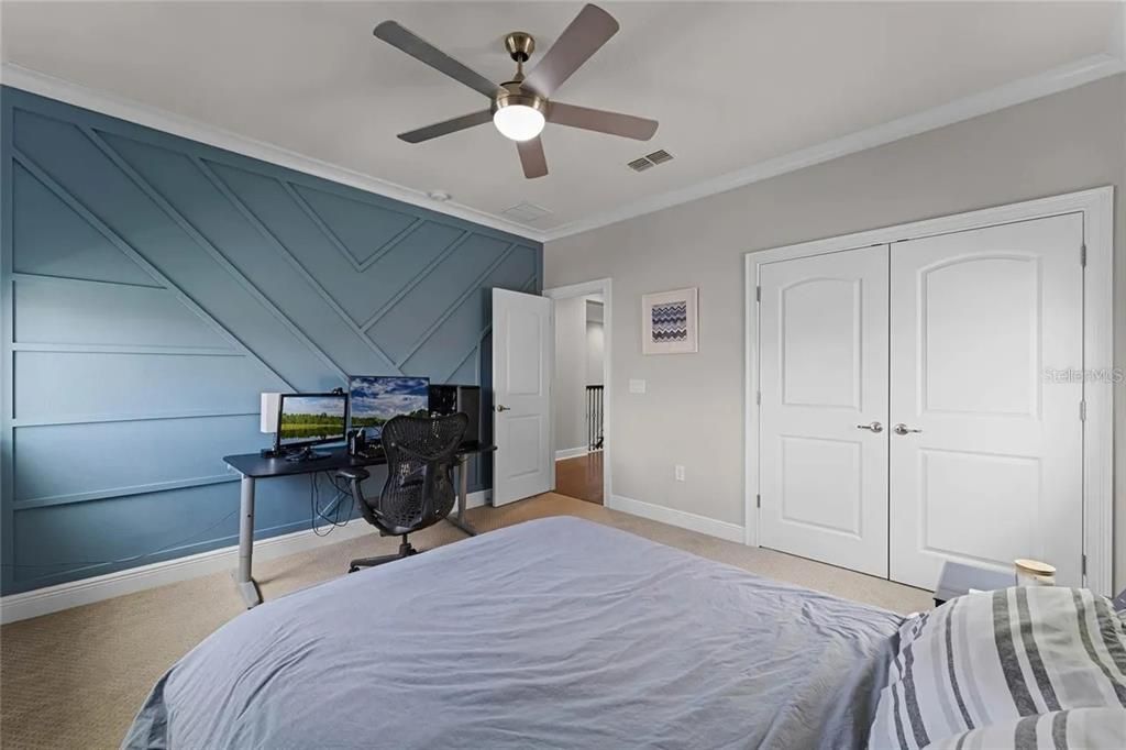 For Sale: $1,200,000 (5 beds, 4 baths, 4225 Square Feet)