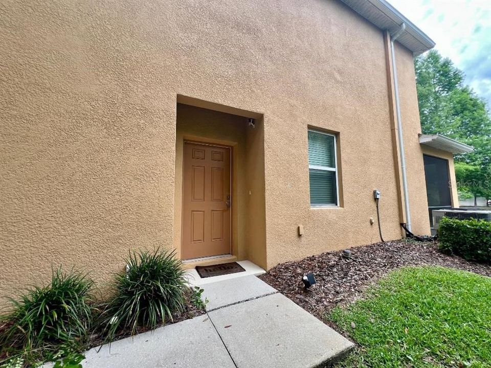 For Sale: $315,000 (3 beds, 2 baths, 1704 Square Feet)