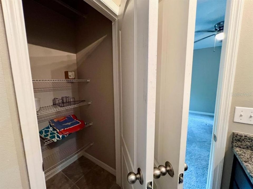 For Sale: $315,000 (3 beds, 2 baths, 1704 Square Feet)