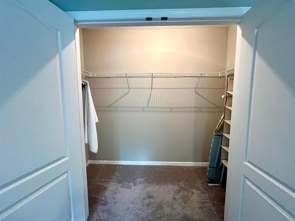 For Sale: $315,000 (3 beds, 2 baths, 1704 Square Feet)