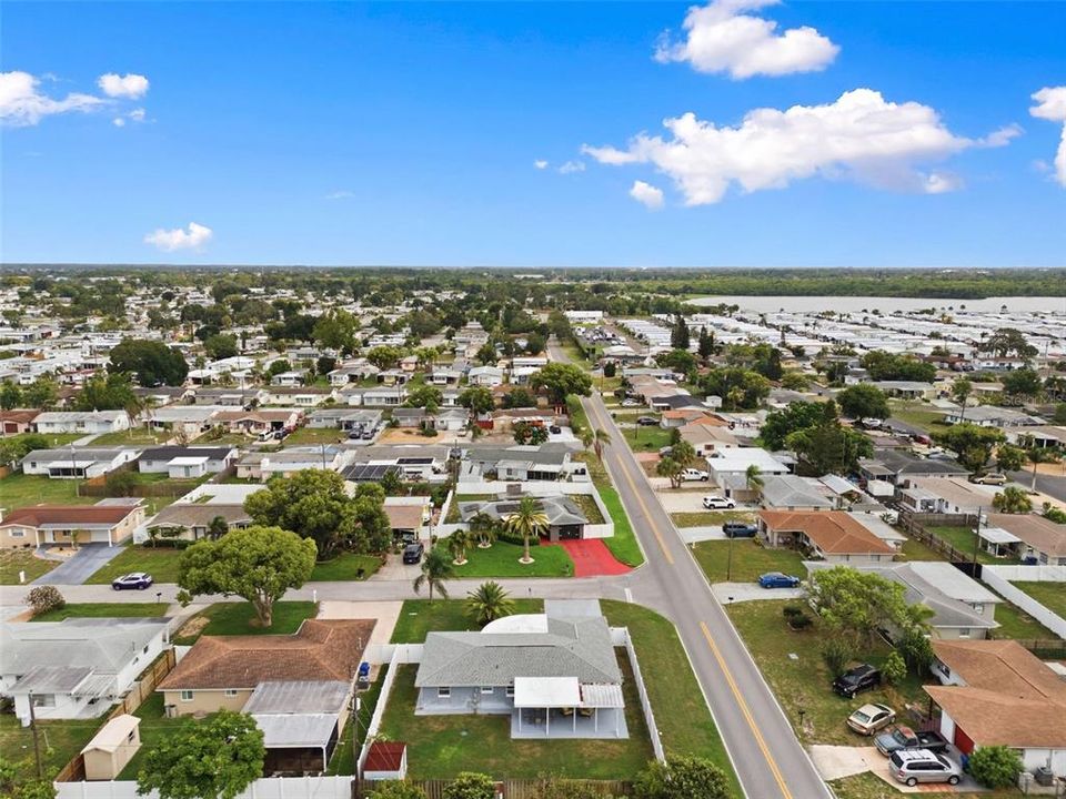 For Sale: $269,000 (3 beds, 2 baths, 1181 Square Feet)