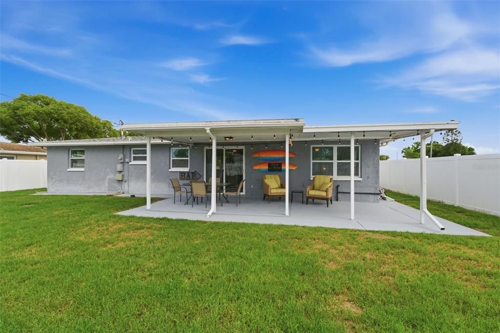 For Sale: $269,000 (3 beds, 2 baths, 1181 Square Feet)