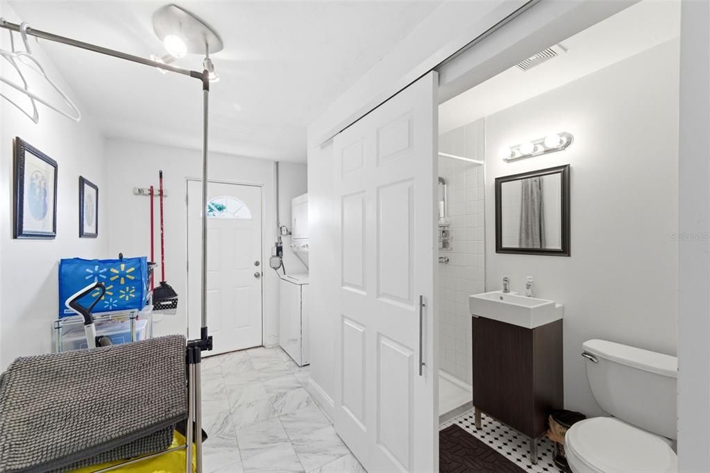 For Sale: $269,000 (3 beds, 2 baths, 1181 Square Feet)
