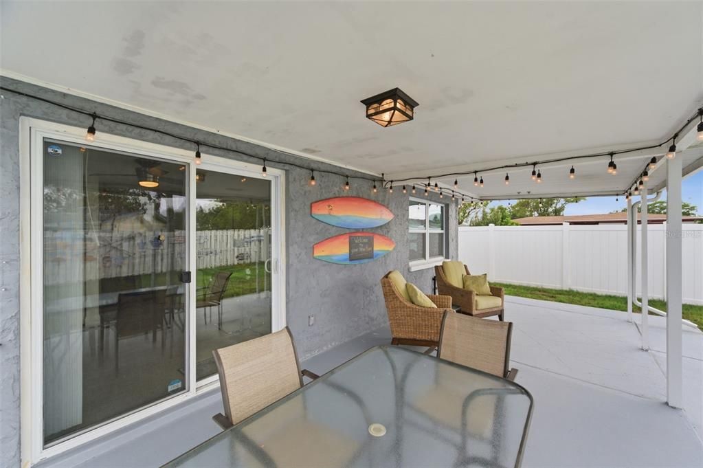 For Sale: $269,000 (3 beds, 2 baths, 1181 Square Feet)