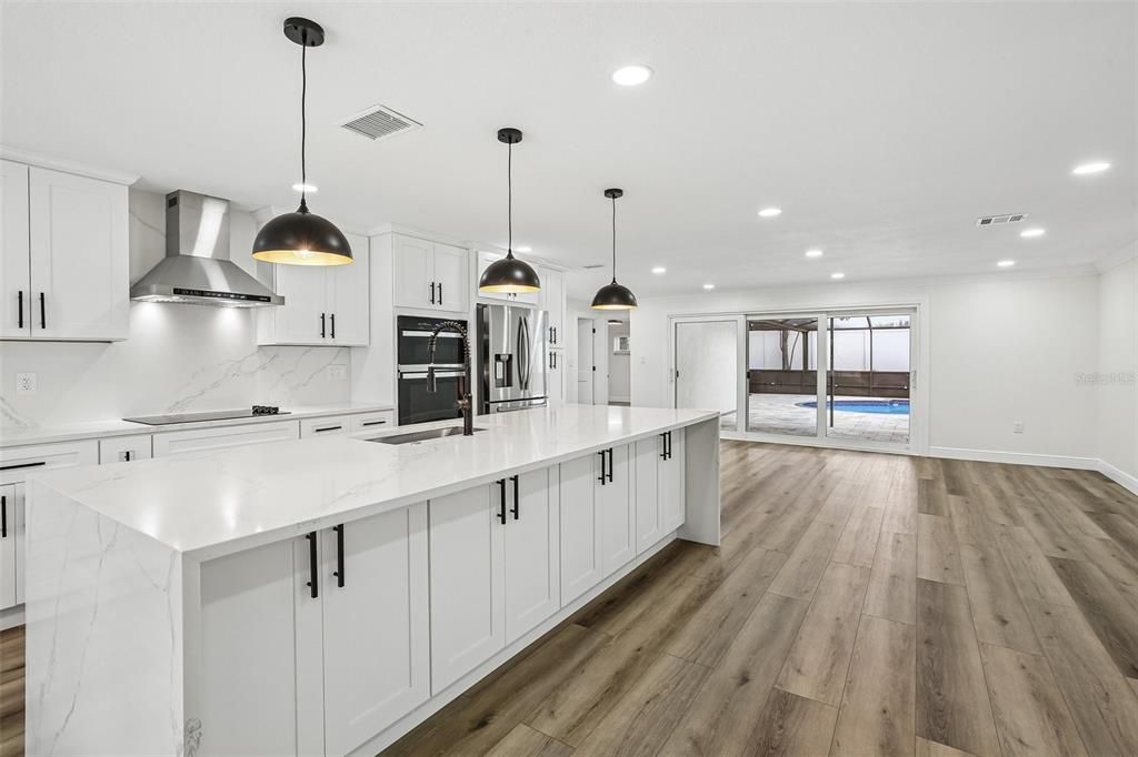 For Sale: $673,000 (4 beds, 2 baths, 1913 Square Feet)
