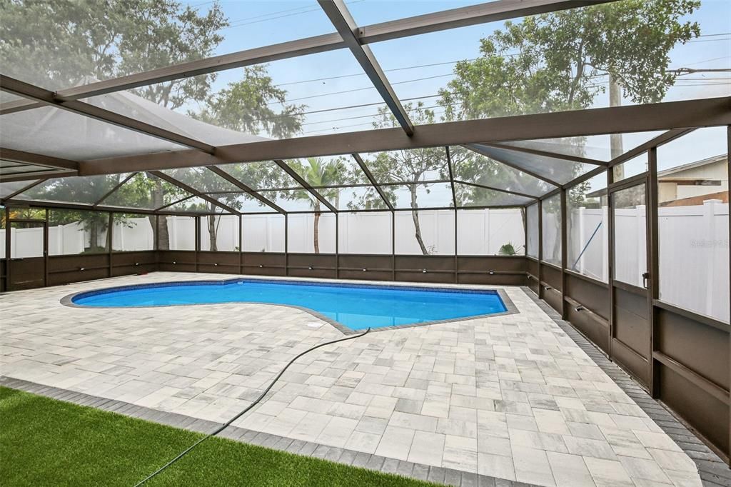 For Sale: $673,000 (4 beds, 2 baths, 1913 Square Feet)