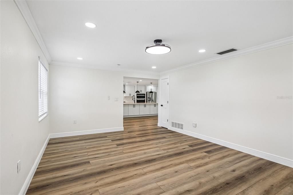 For Sale: $673,000 (4 beds, 2 baths, 1913 Square Feet)