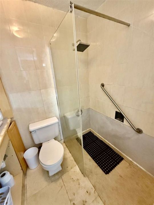 For Sale: $650,000 (2 beds, 2 baths, 1352 Square Feet)