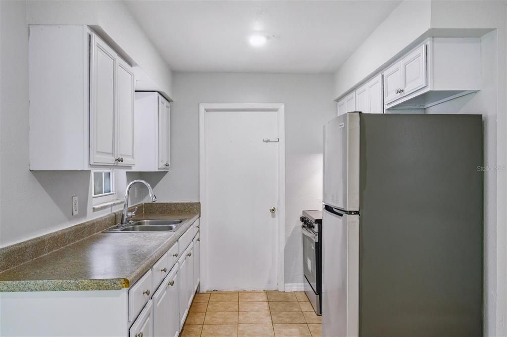 En Venta: $299,900 (3 camas, 1 baños, 1000 Pies cuadrados)