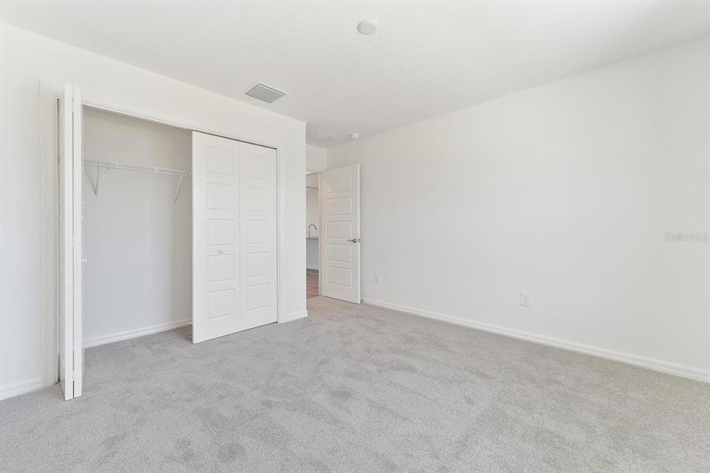 For Rent: $2,800 (3 beds, 2 baths, 1574 Square Feet)