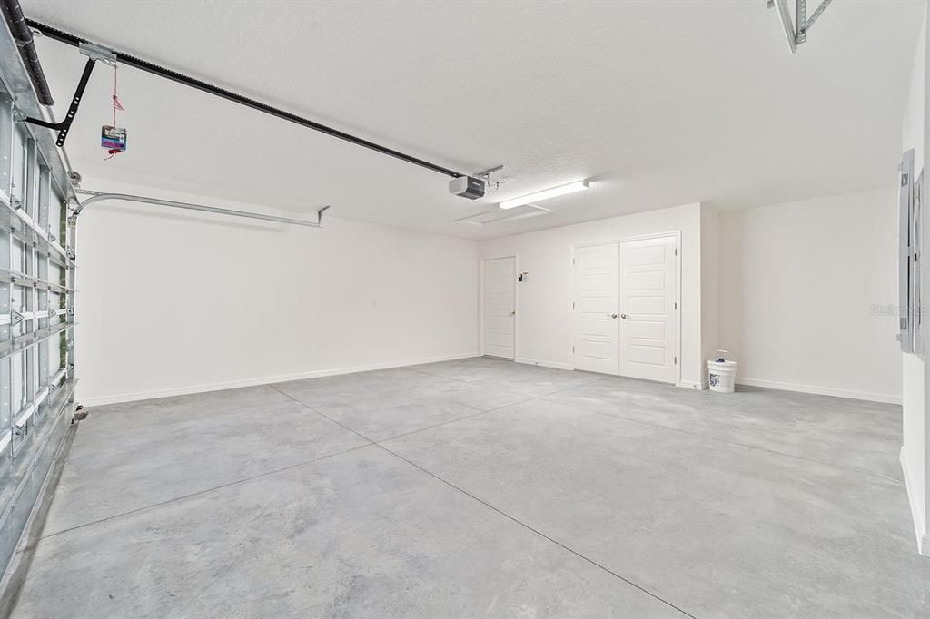 For Rent: $2,800 (3 beds, 2 baths, 1574 Square Feet)
