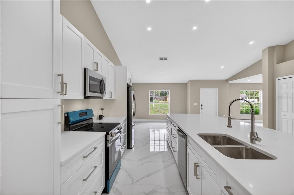 For Sale: $369,990 (4 beds, 2 baths, 2093 Square Feet)