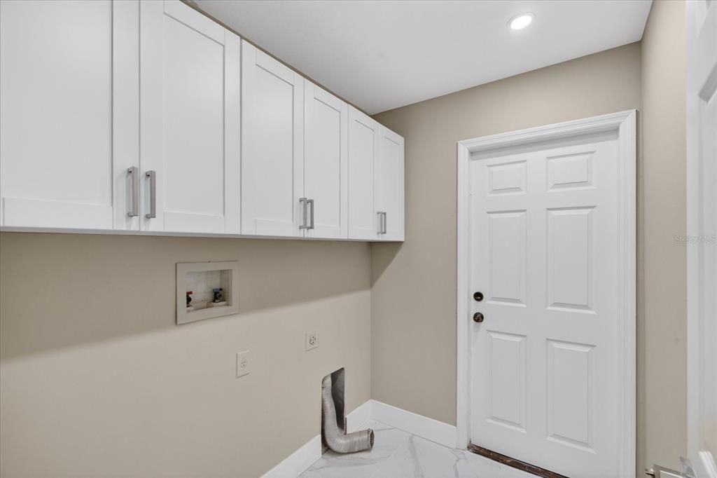 For Sale: $369,990 (4 beds, 2 baths, 2093 Square Feet)