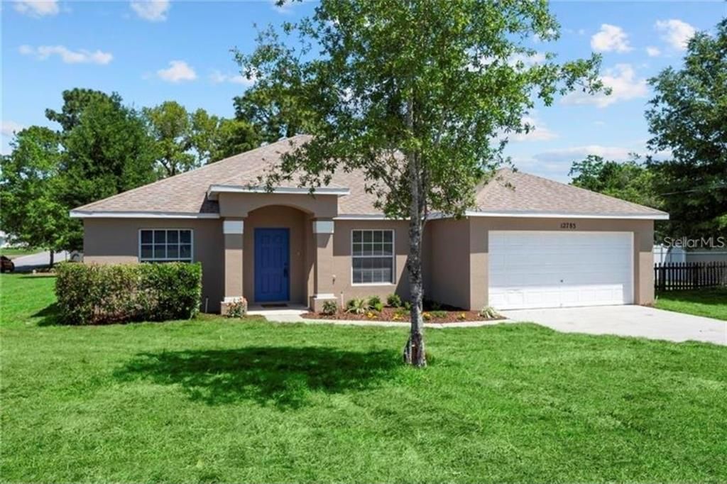 For Sale: $369,990 (4 beds, 2 baths, 2093 Square Feet)