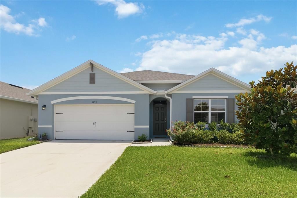 For Sale: $415,000 (4 beds, 2 baths, 1828 Square Feet)