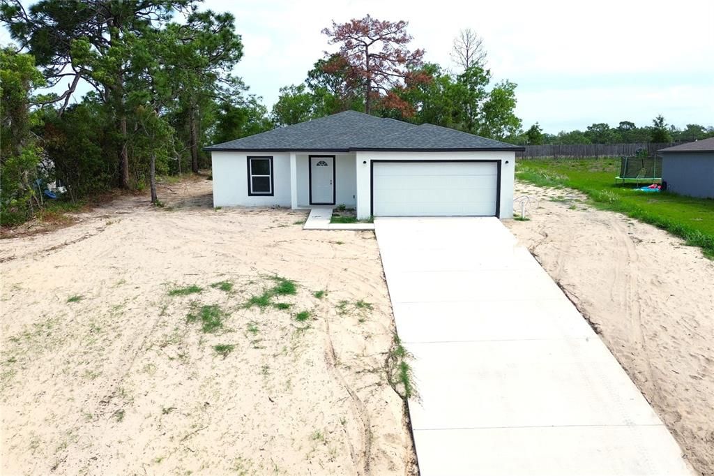 For Sale: $370,000 (3 beds, 2 baths, 1608 Square Feet)