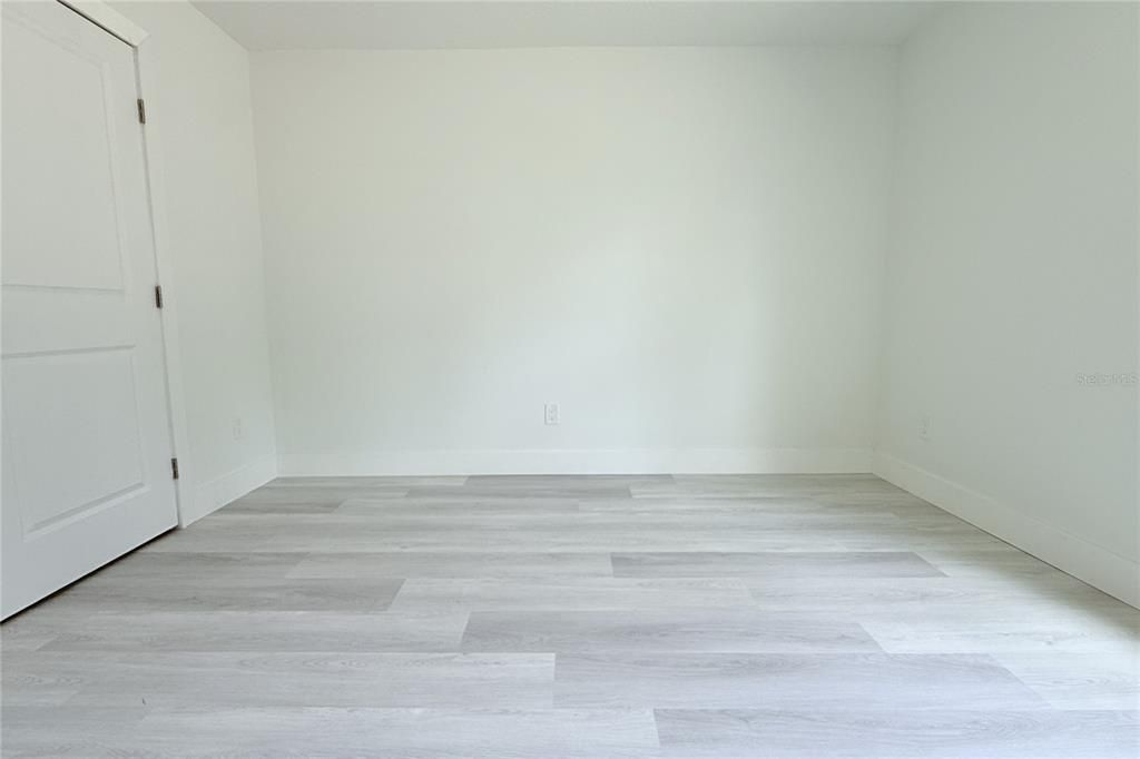 For Sale: $370,000 (3 beds, 2 baths, 1608 Square Feet)