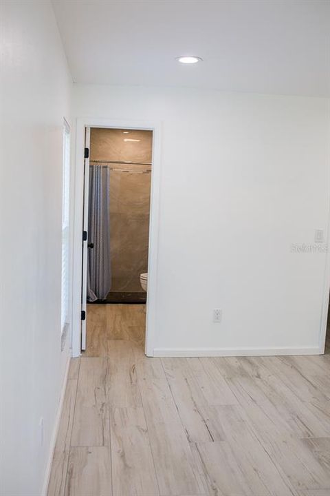 For Rent: $2,350 (2 beds, 2 baths, 1117 Square Feet)