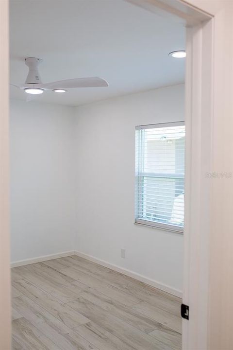 For Rent: $2,350 (2 beds, 2 baths, 1117 Square Feet)
