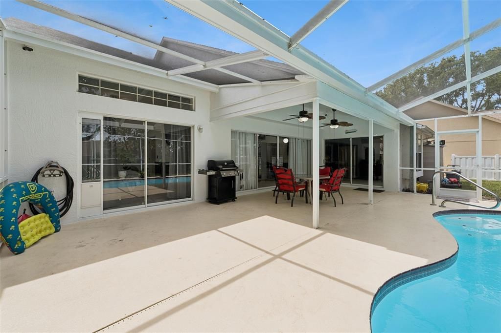 En Venta: $372,900 (3 camas, 2 baños, 1751 Pies cuadrados)
