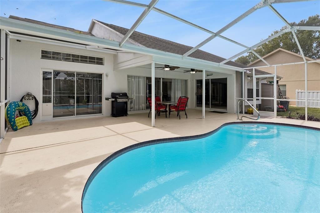 En Venta: $372,900 (3 camas, 2 baños, 1751 Pies cuadrados)