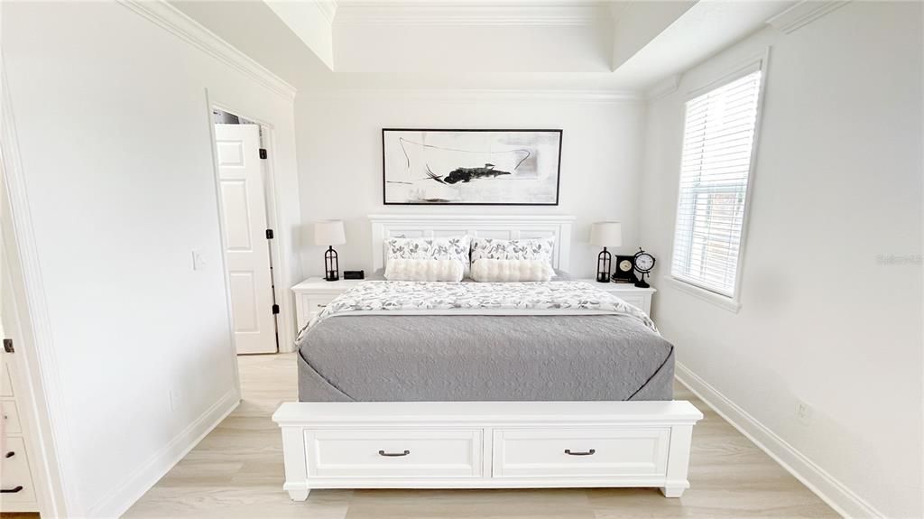 For Sale: $324,900 (3 beds, 2 baths, 1354 Square Feet)