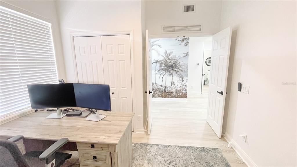 For Sale: $324,900 (3 beds, 2 baths, 1354 Square Feet)