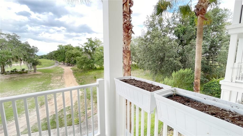 For Sale: $324,900 (3 beds, 2 baths, 1354 Square Feet)