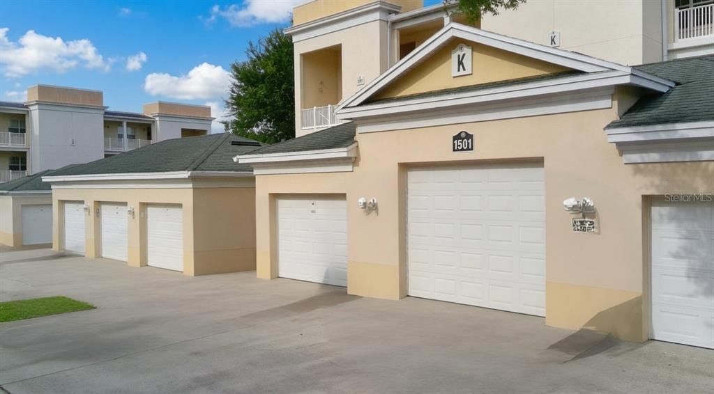 For Sale: $324,900 (3 beds, 2 baths, 1354 Square Feet)