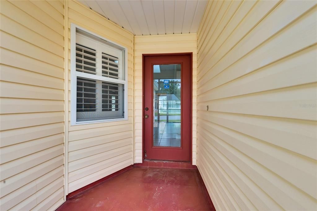 For Sale: $230,000 (2 beds, 2 baths, 1259 Square Feet)