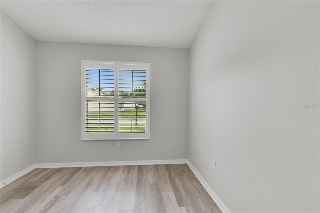 For Sale: $230,000 (2 beds, 2 baths, 1259 Square Feet)