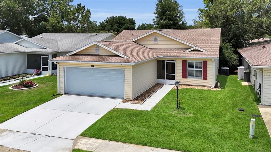 For Sale: $230,000 (2 beds, 2 baths, 1259 Square Feet)