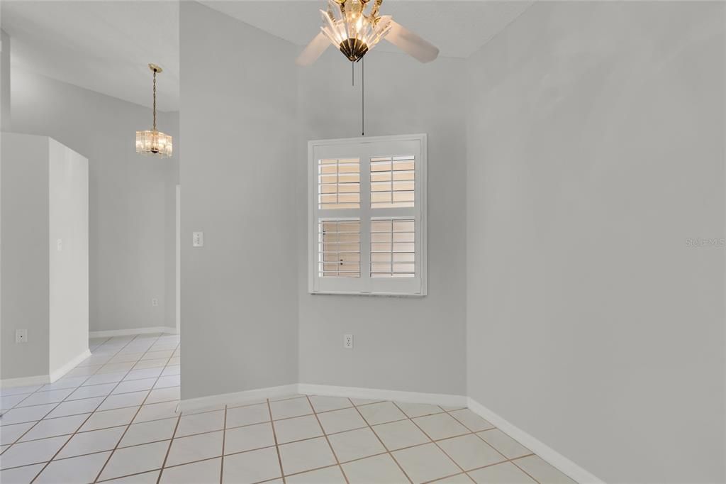 For Sale: $230,000 (2 beds, 2 baths, 1259 Square Feet)