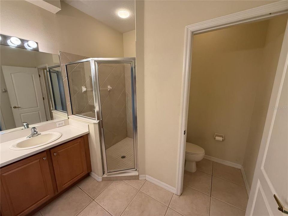 В аренду: $2,400 (2 спален, 2 ванн, 1665 Квадратных фут)