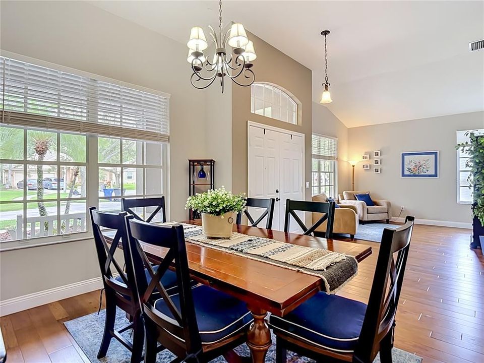 For Sale: $700,000 (4 beds, 3 baths, 2444 Square Feet)