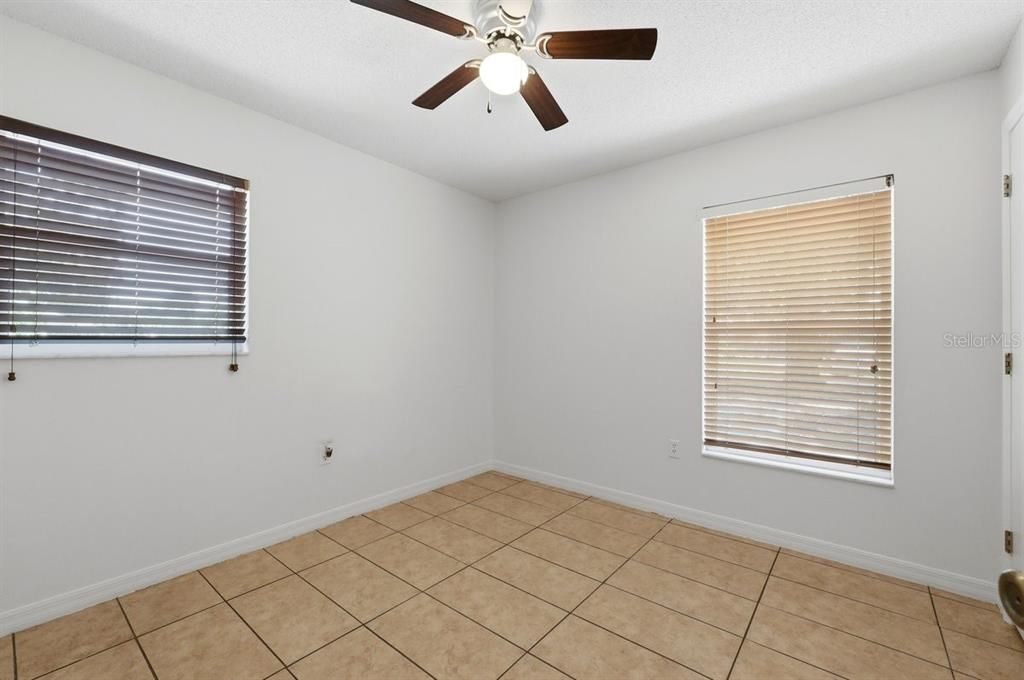 For Sale: $220,000 (3 beds, 2 baths, 1308 Square Feet)