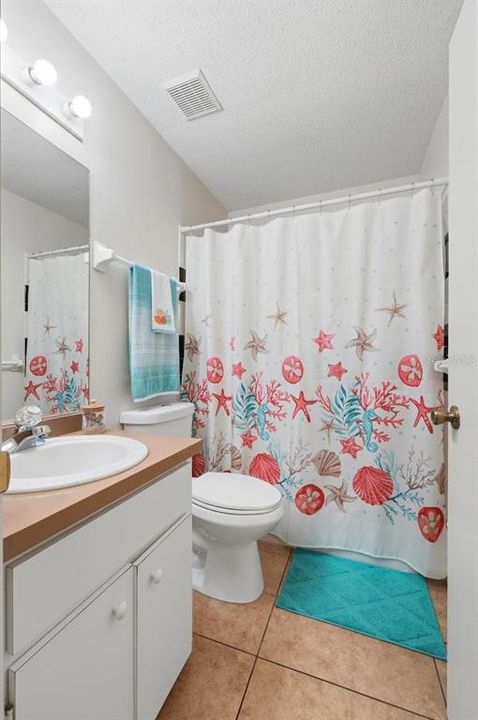 For Sale: $220,000 (3 beds, 2 baths, 1308 Square Feet)
