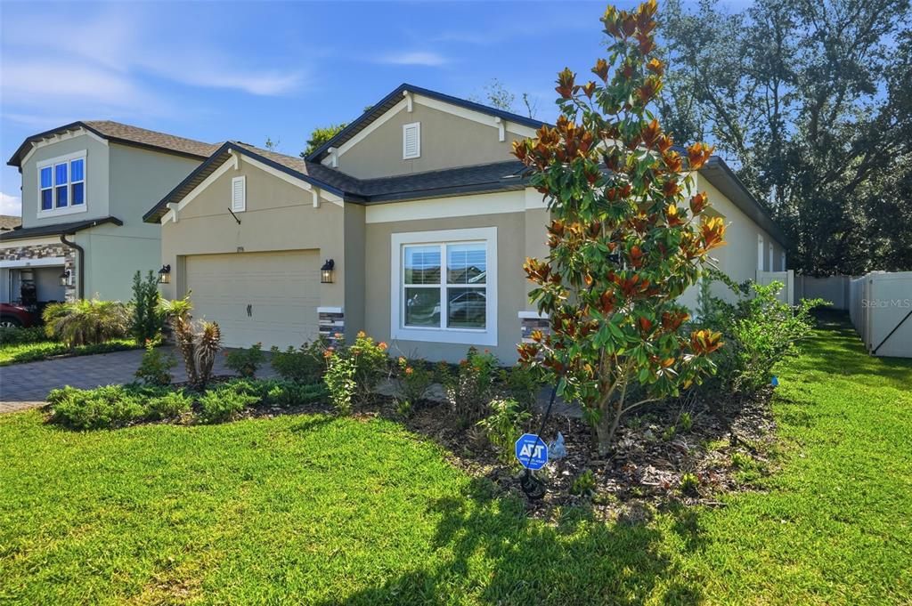 For Sale: $385,000 (4 beds, 3 baths, 2057 Square Feet)